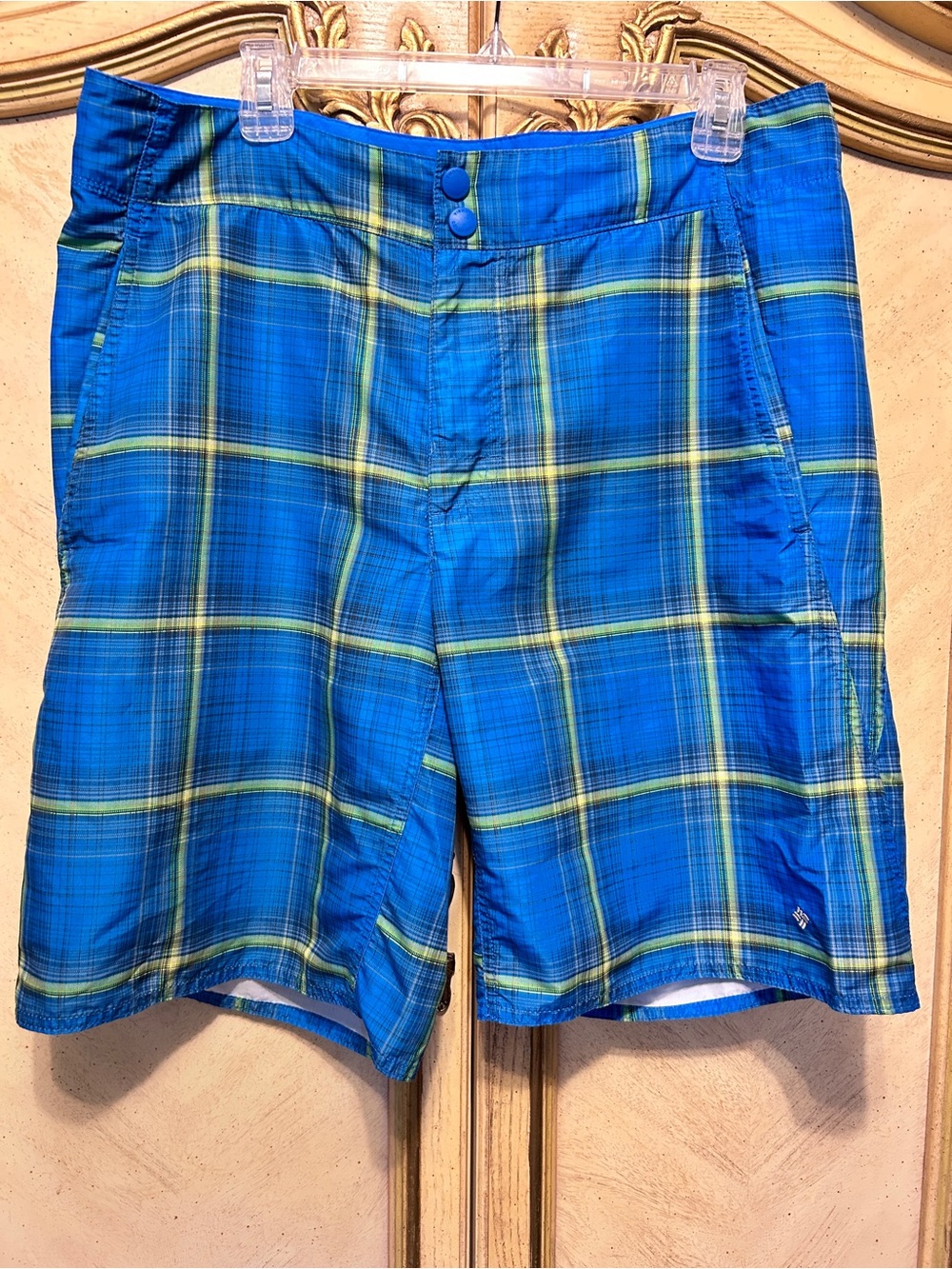 Columbia Blue Green Gray Plaid Omni Shade Sun Protection Hybrid Shorts